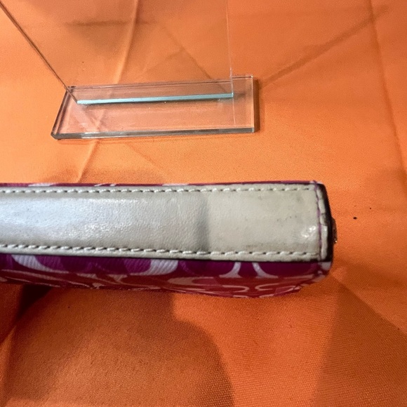 Coach Pink Clutch Wristlet - Picture 6 of 16